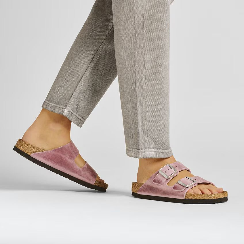 Birkenstock Women's Arizona Sandals - Oiled Leather Lavender