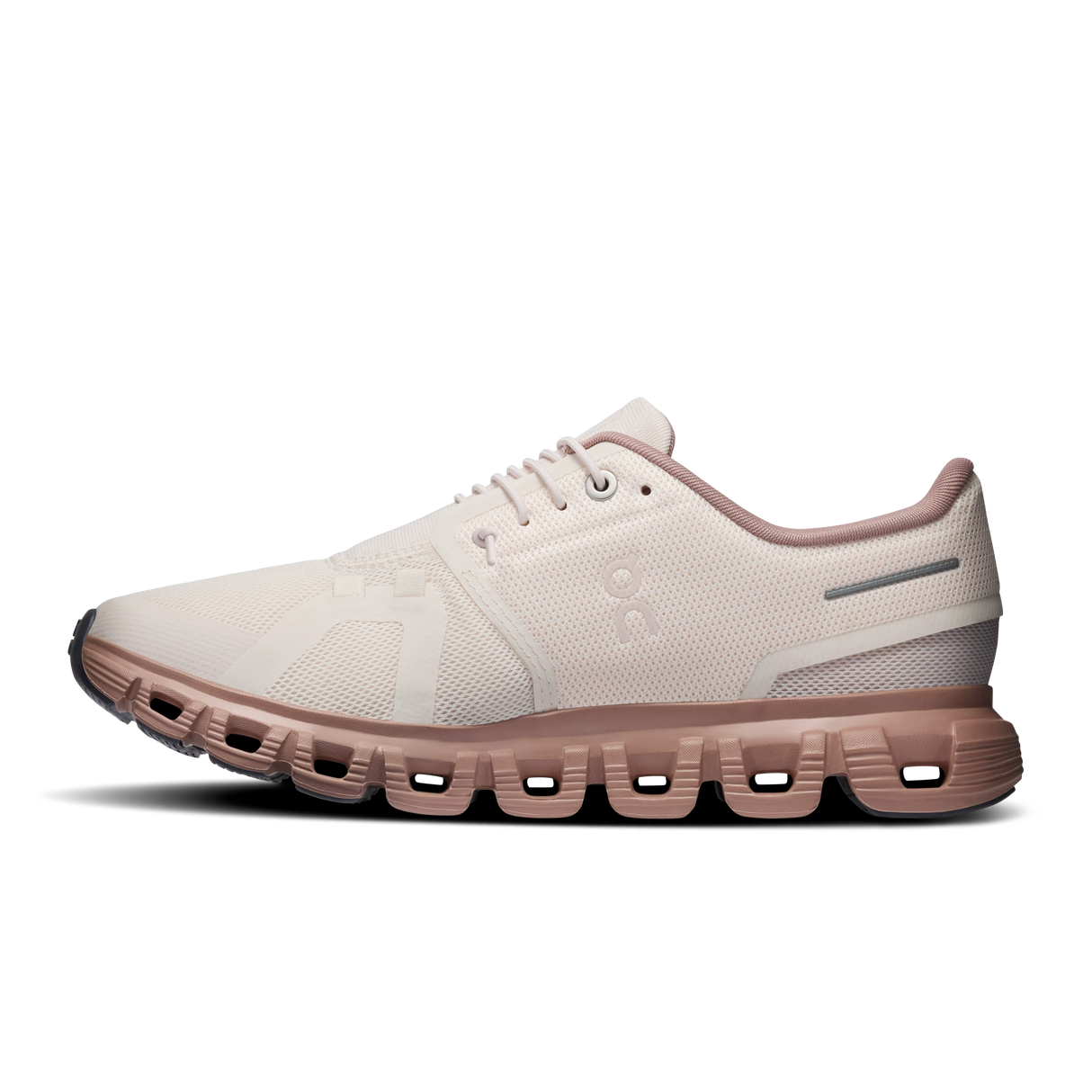 On Cloud Women's Cloud 6 - Oyster | Biscuit