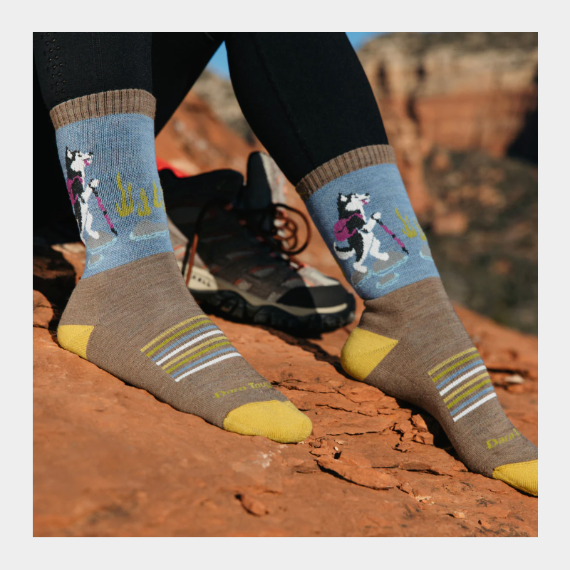Darn Tough Women's Critter Club Micro Crew Lightweight Hiking Socks - Bark