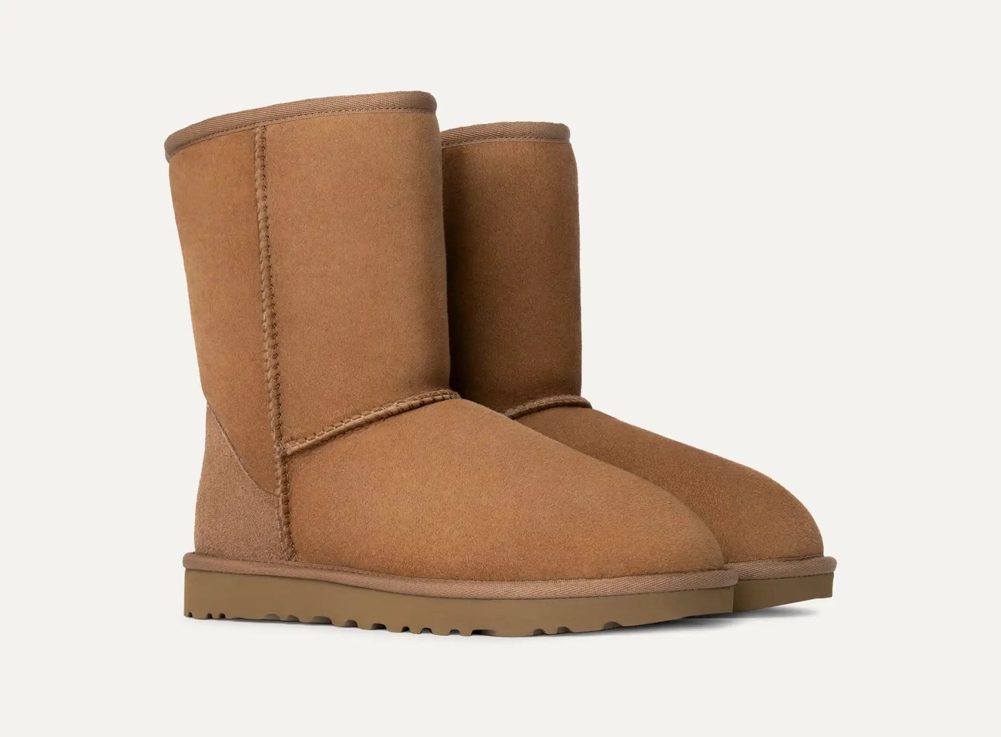 UGG Women's Classic Short ll Boots - Chestnut