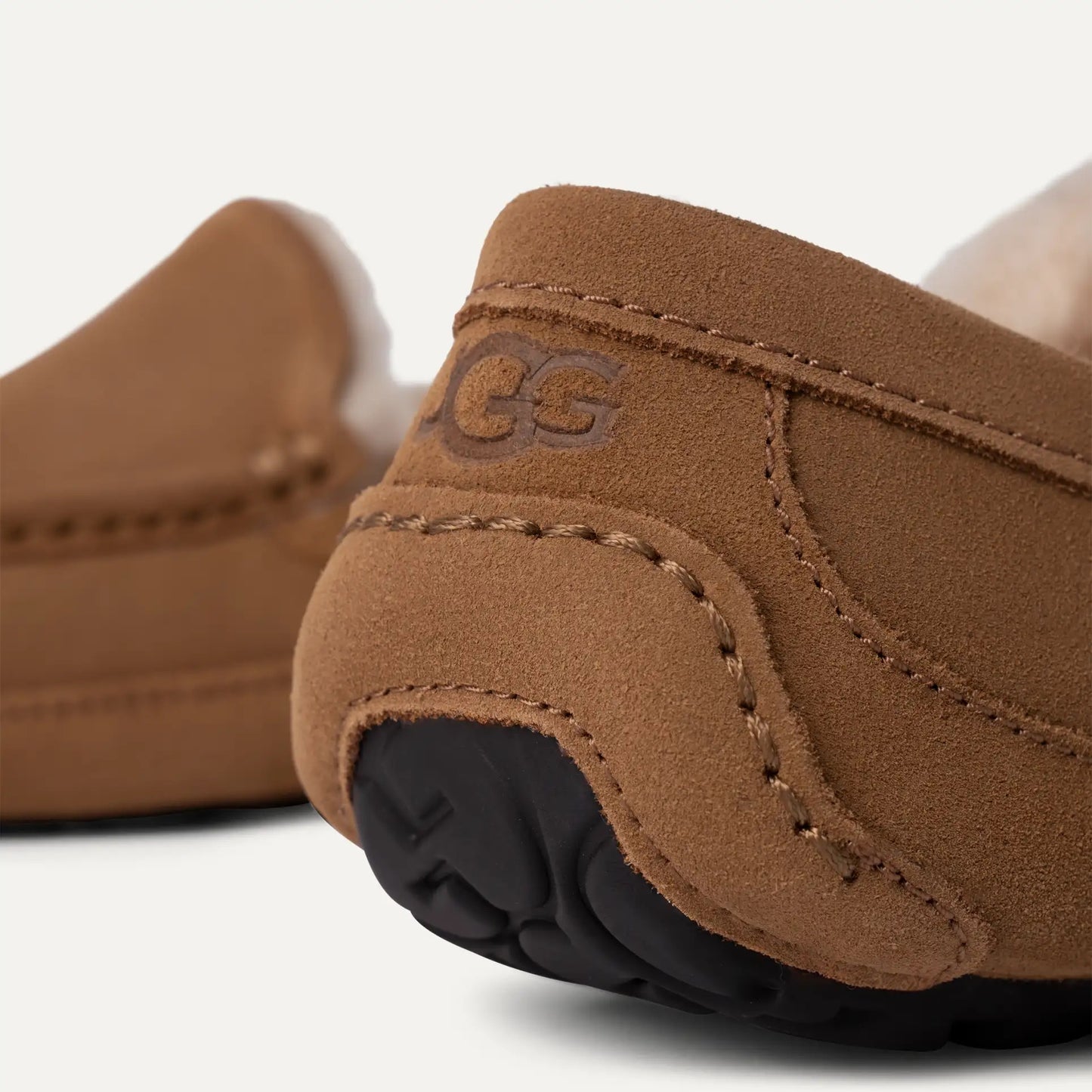 Ugg Men's Ascot Slippers - Chestnut