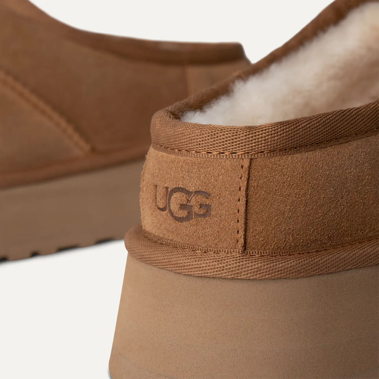UGG Women's Bea Mary Jane - Chestnut