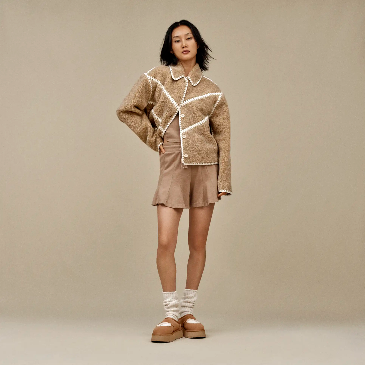 UGG Women's Bea Mary Jane - Chestnut