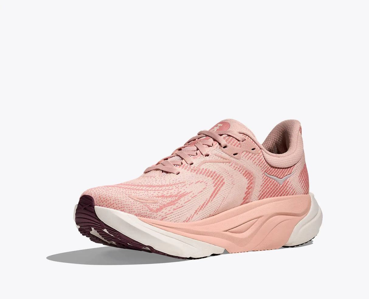 HOKA Women's ARAHI 8 Sneaker - BLUSH / ROSE LATTE