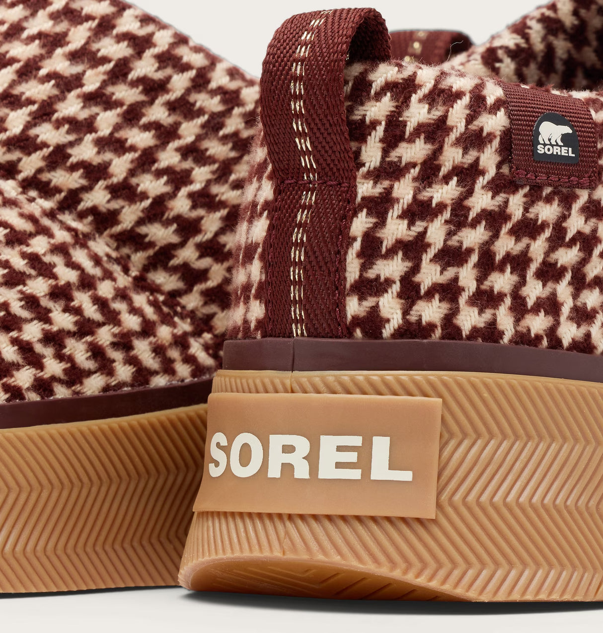 OUT N ABOUT™ IV MINI PUFFY Women's Boot - Redwood, Gum 2