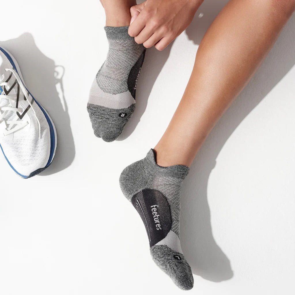 Feetures Elite Light Cushion Tab - Gray