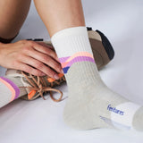 Feetures Women's Trail Max Cushion Mini Crew Socks - Mountain High Cream
