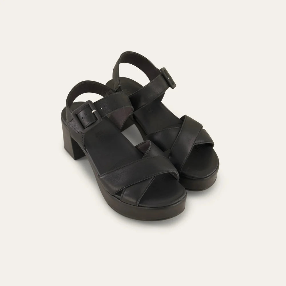 Naot Women's Elite Sandal - Black