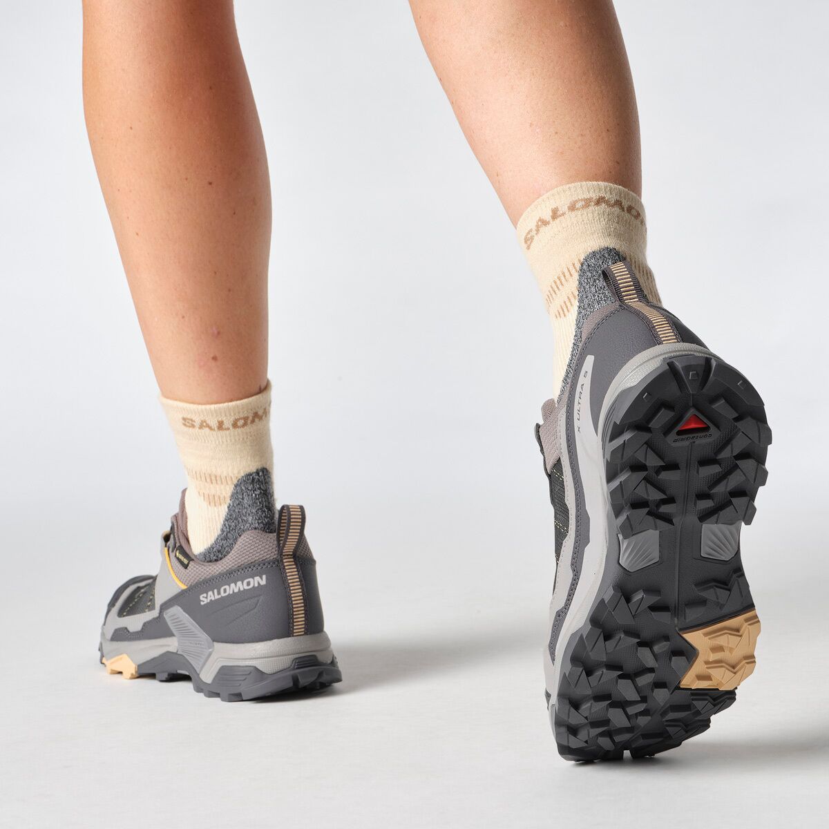 Salomon Women's X Ultra 5 GTX - Seagrass/Turbulence/Tender Peach