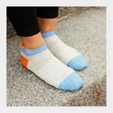 Darn Tough Women's Run No Show Tab Ultra-Lightweight Running Socks - Zenith
