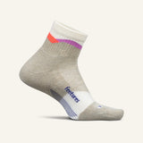 Feetures Women's Trail Max Cushion Quarter Socks - Mountain High Cream