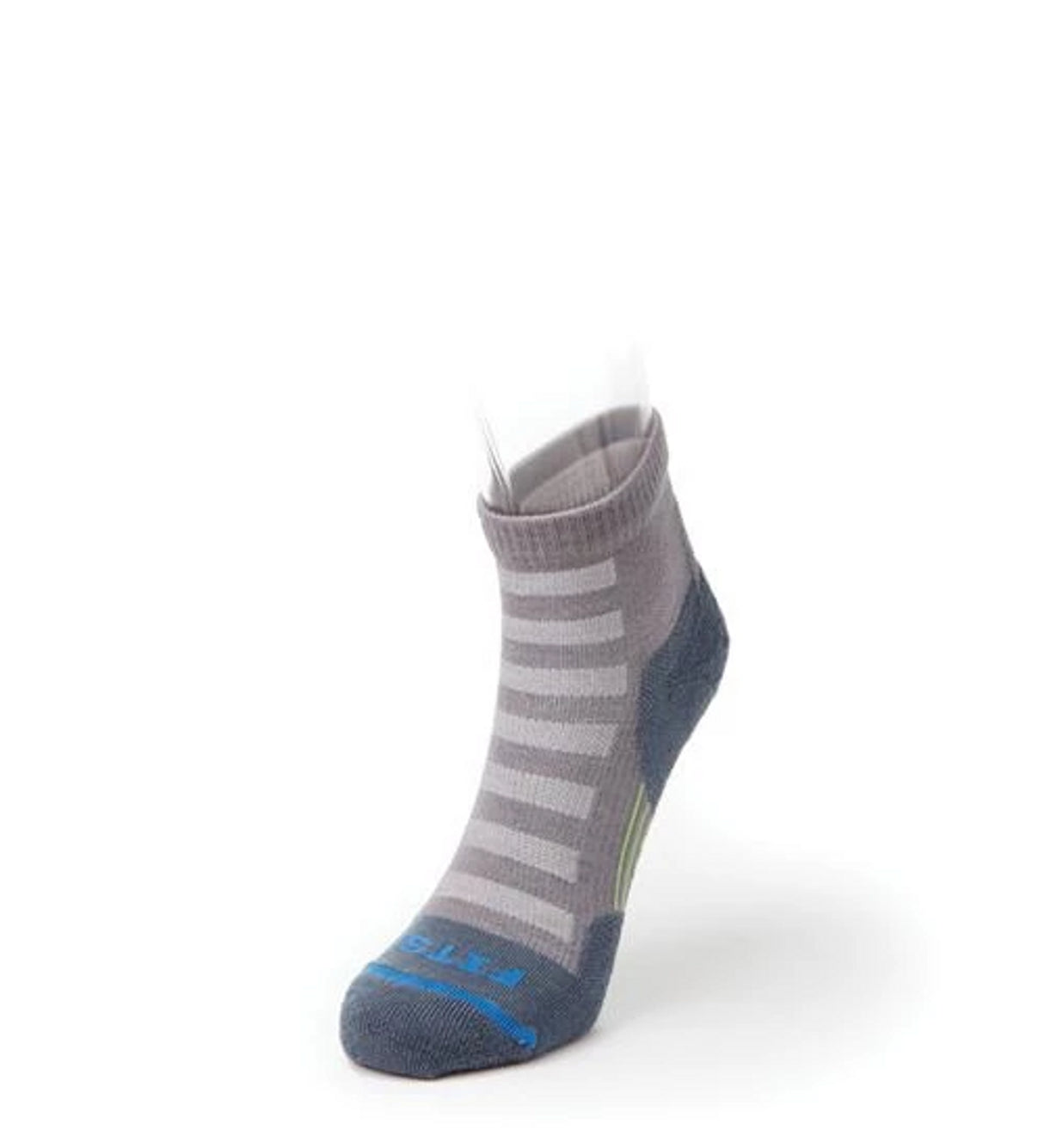 Fits Unisex Micro Light Runner Quarter Socks - Titanium