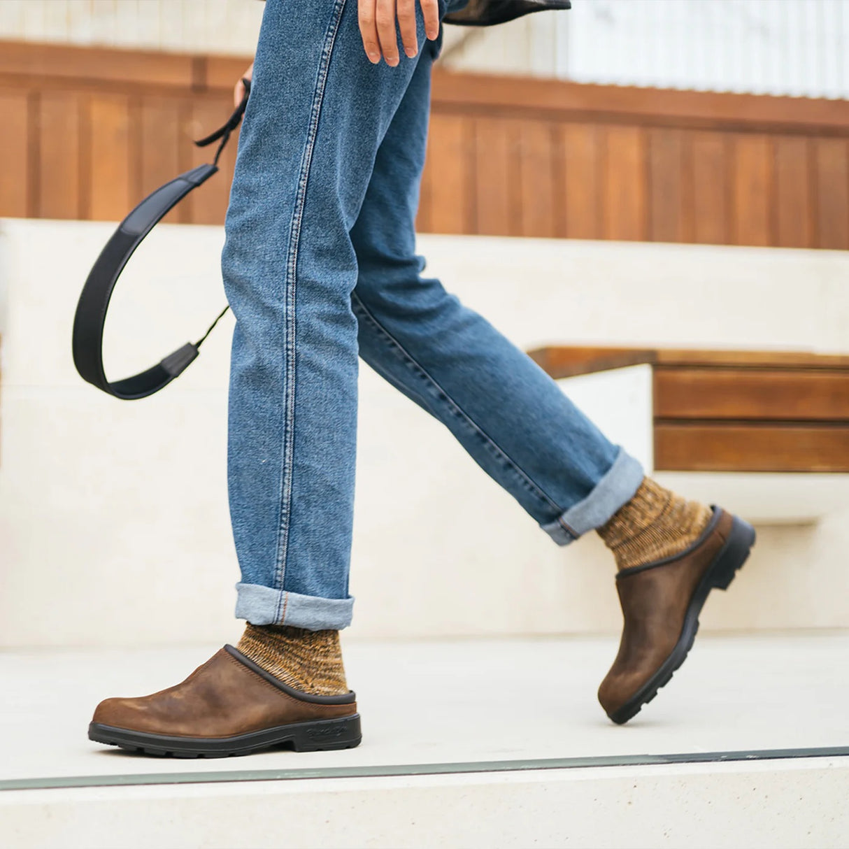 Blundstone 2421 Slip-On Clogs - Antique Brown
